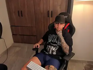 Stripchat Watch Live Sex Cams of Jake_simons