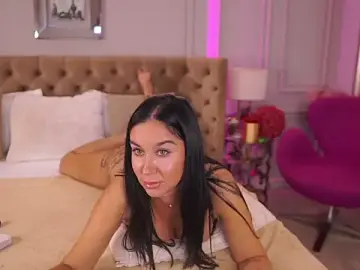 Stripchat Free Porn Cam of FrancescaDante