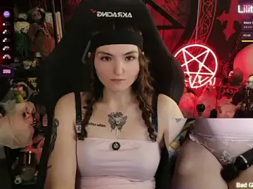 Stripchat Free Live Porn of Lilithara666