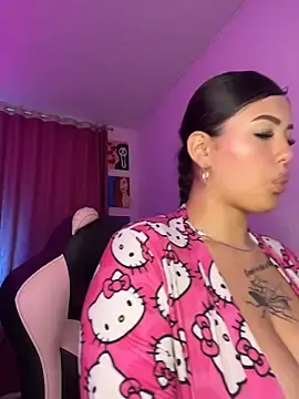 Stripchat Free Porn Cam of Thristan_222