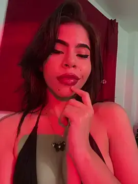 Stripchat Adult Webcam of MiaReidd