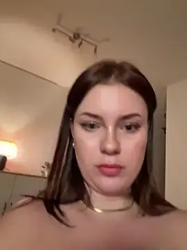 Stripchat Watch Live Sex Cams of MaribelRiver