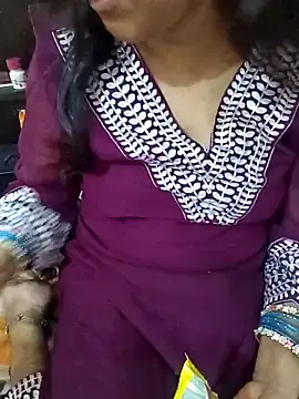 Stripchat Adult Video Chat of O_My_GoodnesS
