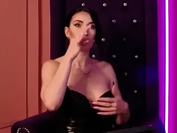 Stripchat Live Sex Cam of StephanyMillan