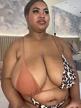 Stripchat Adult Webcams of AinaraJimenez