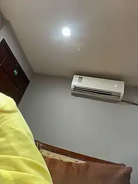 Stripchat Free Live Porn of kiss_loo