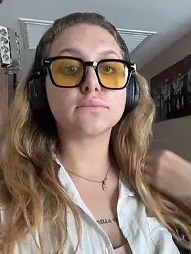 Stripchat Live Porn of ellielawsons