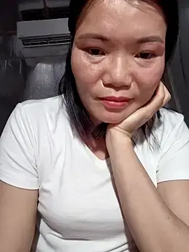 Stripchat Free Porn Cam of -Trici-
