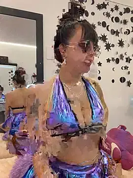 Stripchat Nude Webcam of SammyGomez
