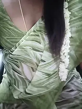 Stripchat Nude Webcam of tamil_subha69