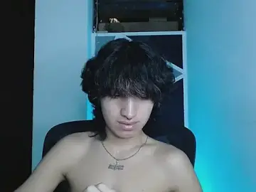 Stripchat Watch Live Sex Cams of littlextreme