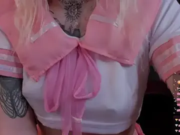 Stripchat Live Sex of tattoo_art_baby