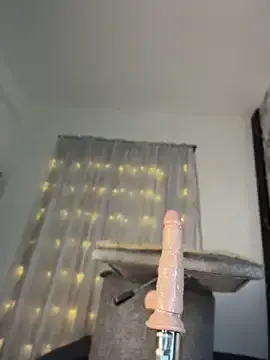 Stripchat Sex Cam of MerliaSsomer