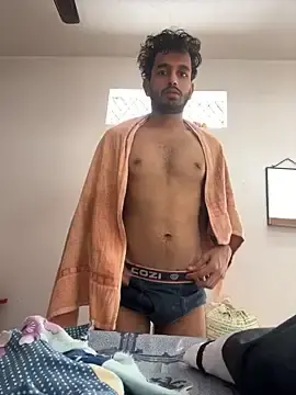 Stripchat Free Porn Cam of Cuteaadi
