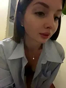 Stripchat Best Webcam of KrisMagnoly