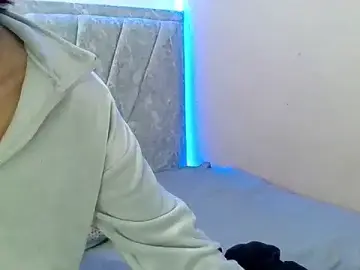 Stripchat Live Sex Cam of annie_boo