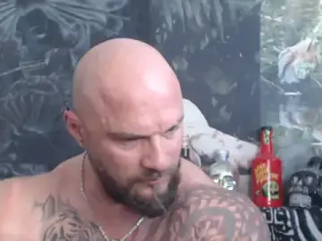 Stripchat Live Porn of viking_30