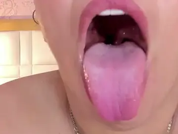 Stripchat Nude Webcam of Meduza_bigass