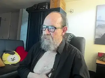 Stripchat Best Webcam of Uncle_Hottie