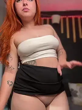 Stripchat Best live sex cam show of izyzys_baker