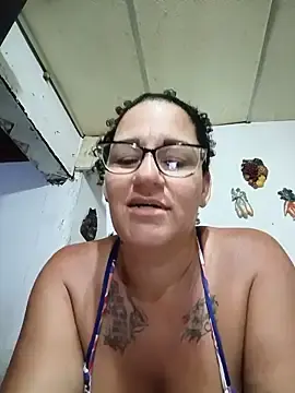 Stripchat Free Porn Cam of tugordita-hot