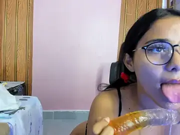 Stripchat Adult Webcam of pahula_M