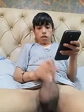 Stripchat Live Sex Cam of danuel23