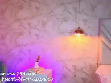 Stripchat Nude Webcam of Leaa_Cox