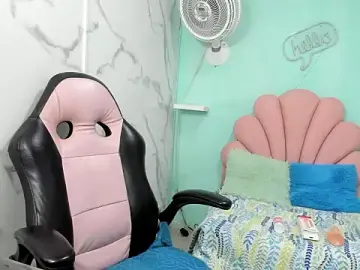 Stripchat Best live sex cam show of Maylin_horny19