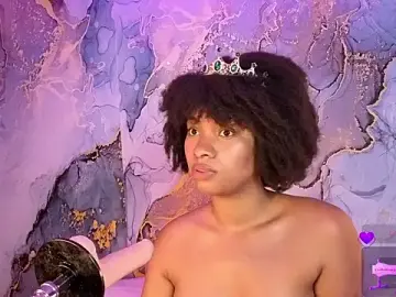 Stripchat Live Sex of Lolalewis777