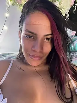 Stripchat Best Webcam of ArielleMillerr-