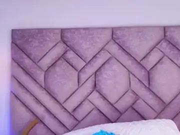 Stripchat Live Sex Cam of MelisaCooper_