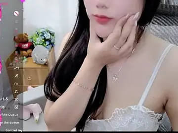 Stripchat Watch Live Sex Cams of Dully_ana