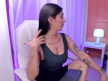 Stripchat Free Porn Cam of Abriil_cutee