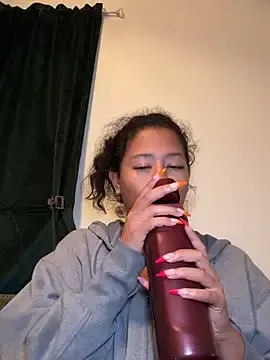 Stripchat Live Sex Cam of AshleyLoveee
