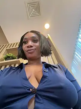 Stripchat Free Porn Cam of ___Nessa