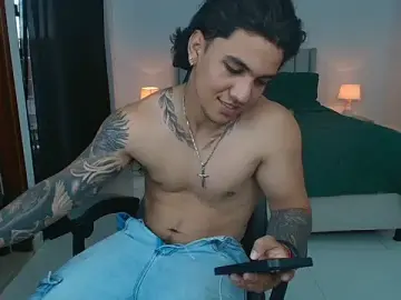 Stripchat Live Sex of Mrbig_maximo