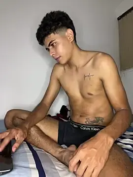 Stripchat Watch Live Sex Cams of dark_hunter25