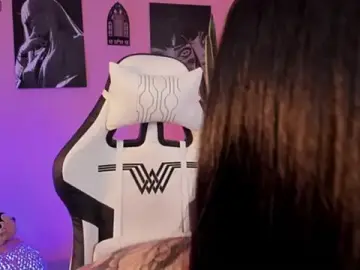 Stripchat Live Porn of VelvetVampiree