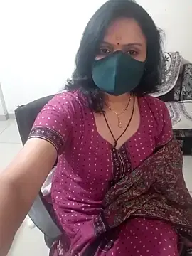 Stripchat Live Sex of khushikhushi