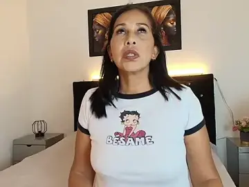 Stripchat Live Sex of Shanon_mature
