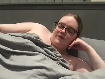 Stripchat Live Porn of honeyyy24