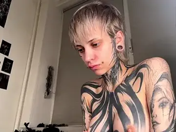 Stripchat Adult Webcam of KizzieSherbert