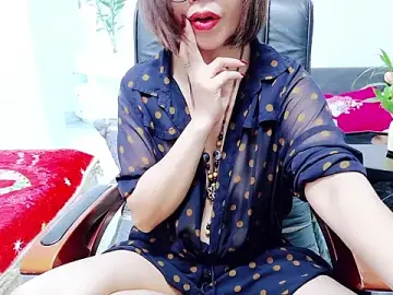 Stripchat Sex Cam of Miu-Le