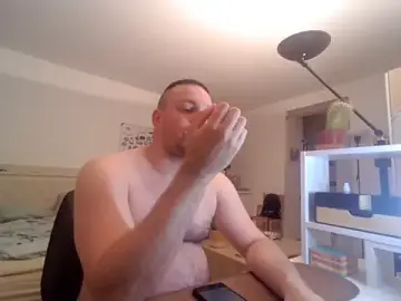 Stripchat Live Sex of MilitaireDom