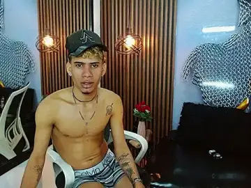 Stripchat Adult Webcam of Skinny_cute_Alyer