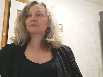 Stripchat Free Porn Cam of EdithManning