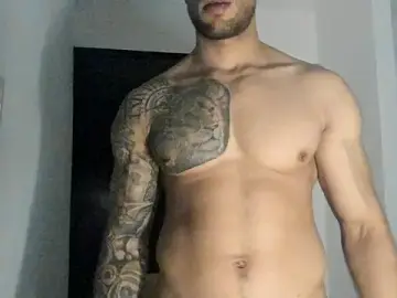 Stripchat Adult Webcam of ThiagoLugo