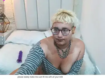 Stripchat Live Porn of Echypyon_