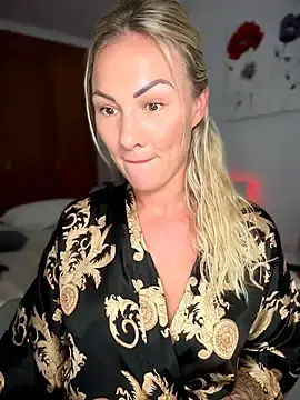 Stripchat Best live sex cam show of NastyMilf_
